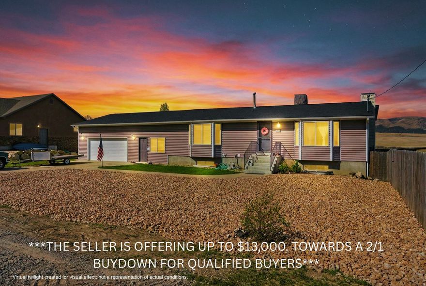 Square footage figures are provided as a courtesy estimate only and were obtained from county records .  Buyer is advised to obtain an independent measurement.