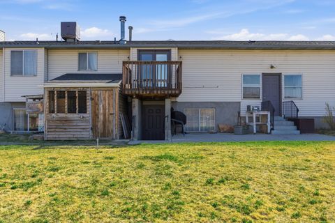 Tiny photo for 470 S 200 W, Mona, UT 84645 (MLS # 2147166)
