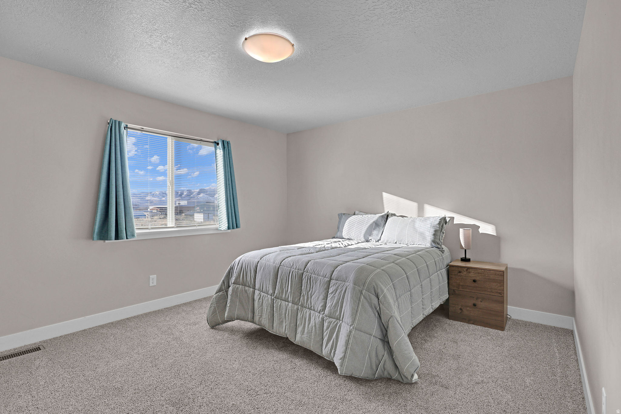CEDAR RIDGE - Residential