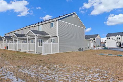 Tiny photo for 49 CEDAR LN, Malad City, ID 83252 (MLS # 2158537)