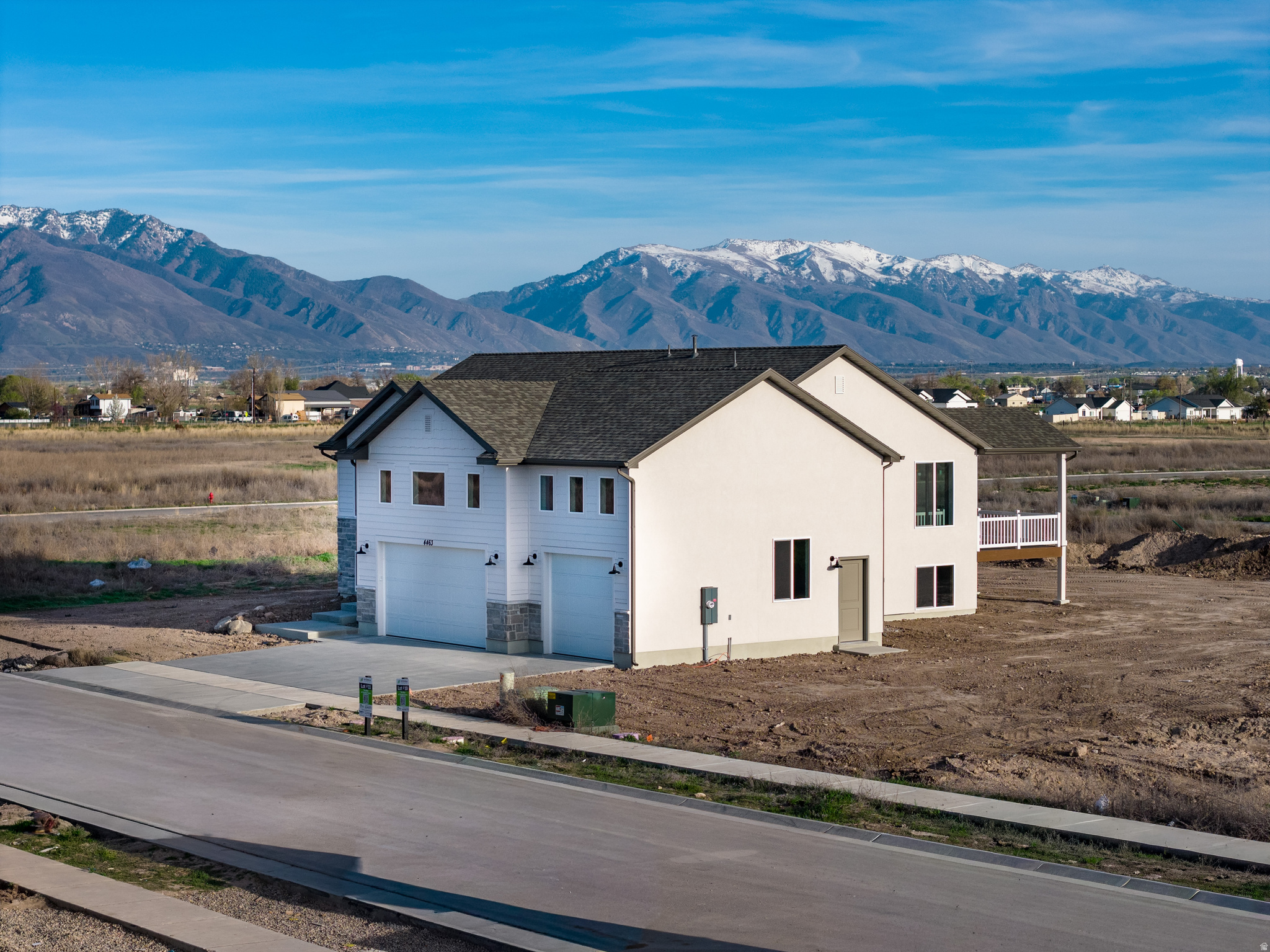 THE BARN AT TERAKEE FARMS - Residential