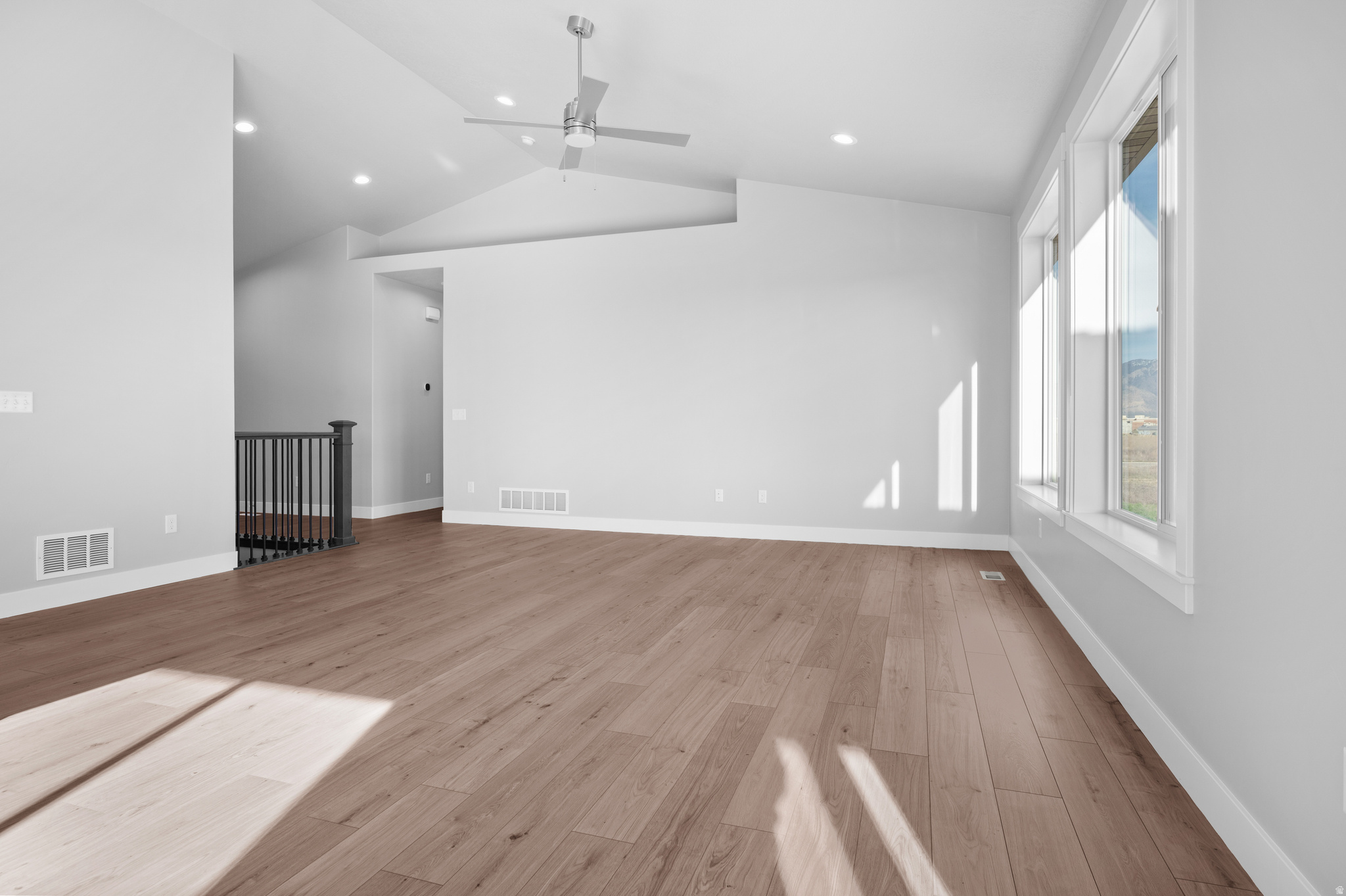 THE BARN AT TERAKEE FARMS - Residential