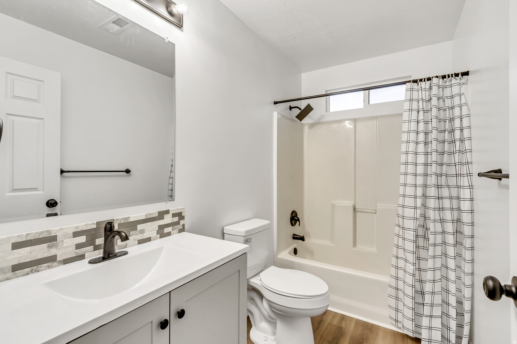 MOUNTAIN RIDGE - Residential