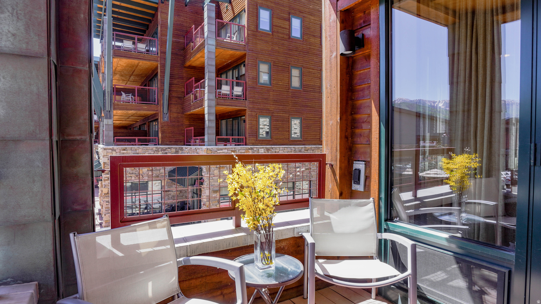 NEWPARK CONDO - Residential