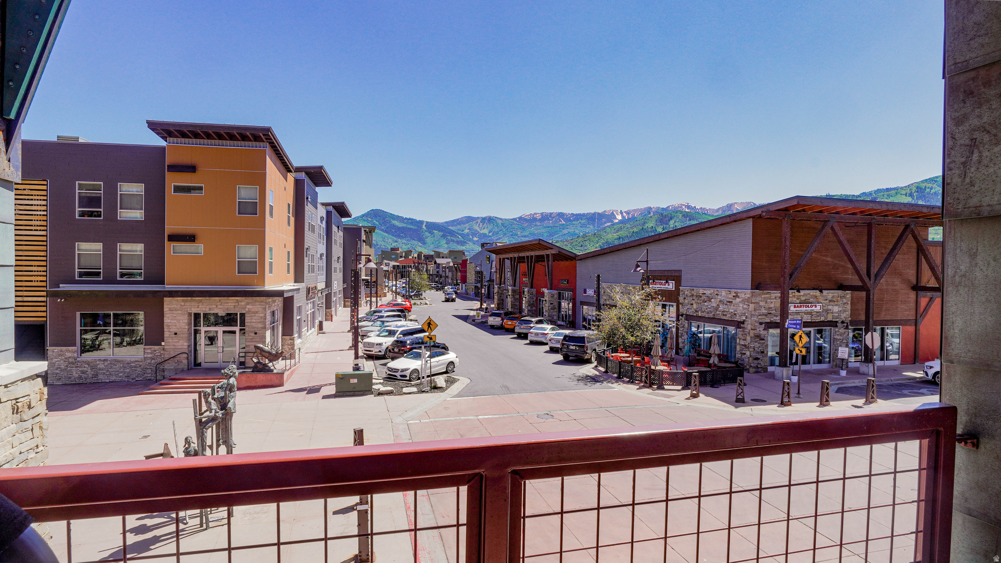 NEWPARK CONDO - Residential