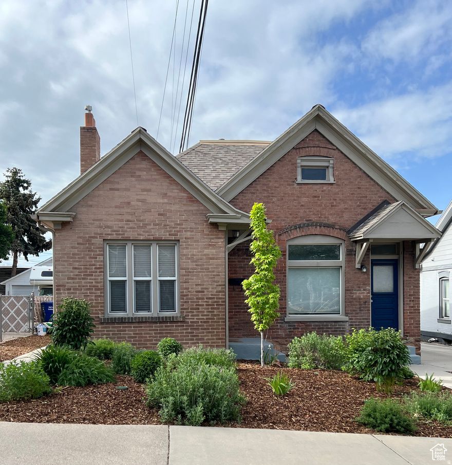 Easy to Show!! You can't beat the location of this updated, designer side-by-side duplex. Just a short walk to the University of Utah, Rice-Eccles Stadium, restaurants, and transit. Both units feature comfortable floor plans and have been updated within the last five years. The property offers excellent curb appeal with timeless exposed brick, low-maintenance landscaping, and seven off-street parking spaces, with additional permitted street parking available. Don't miss this wonderful opportunity. No rental history available, as the property was occupied by the owner's daughter. Call agent for appoinments!!