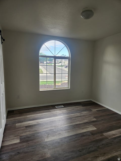 Tiny photo for 5914 VALLEY POINTE DR, West Valley City, UT 84128 (MLS # 2181927)