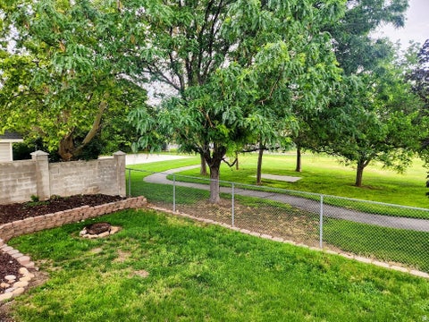 Tiny photo for 5914 VALLEY POINTE DR, West Valley City, UT 84128 (MLS # 2181927)