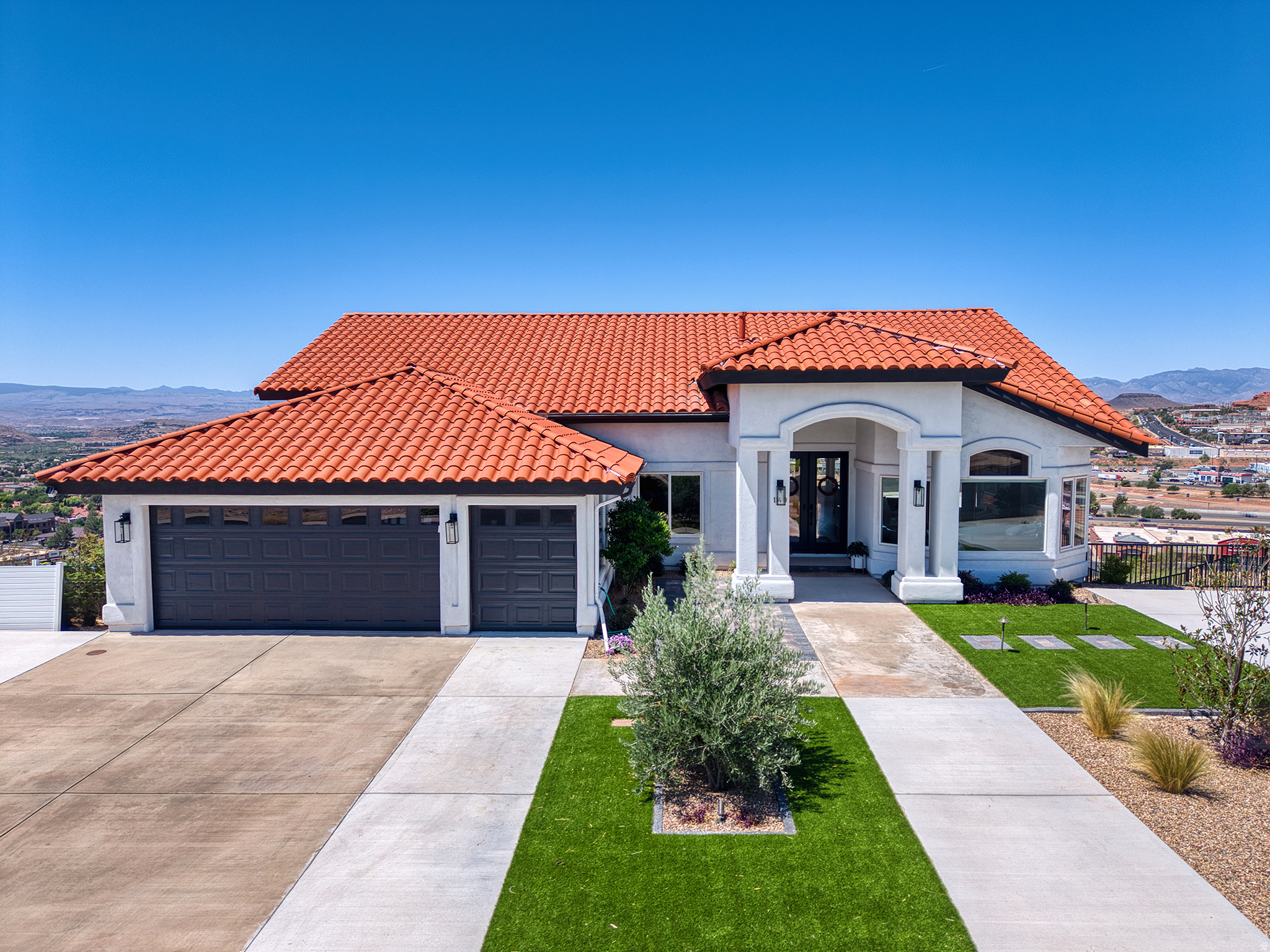 EAST RIDGE 1 - Residential