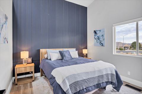 Tiny photo for 149 N EASTRIDGE DR, Saint George, UT 84790 (MLS # 2136401)