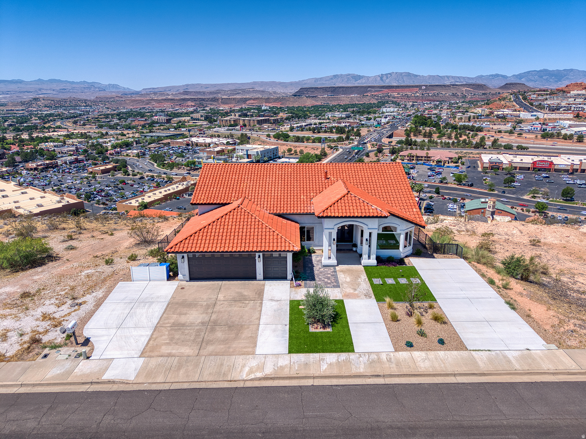 EAST RIDGE 1 - Residential