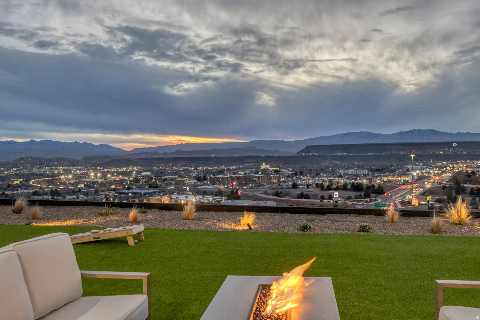 EAST RIDGE 1 - Residential