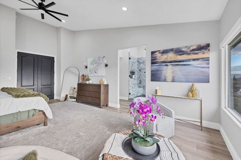 Tiny photo for 149 N EASTRIDGE DR, Saint George, UT 84790 (MLS # 2136401)