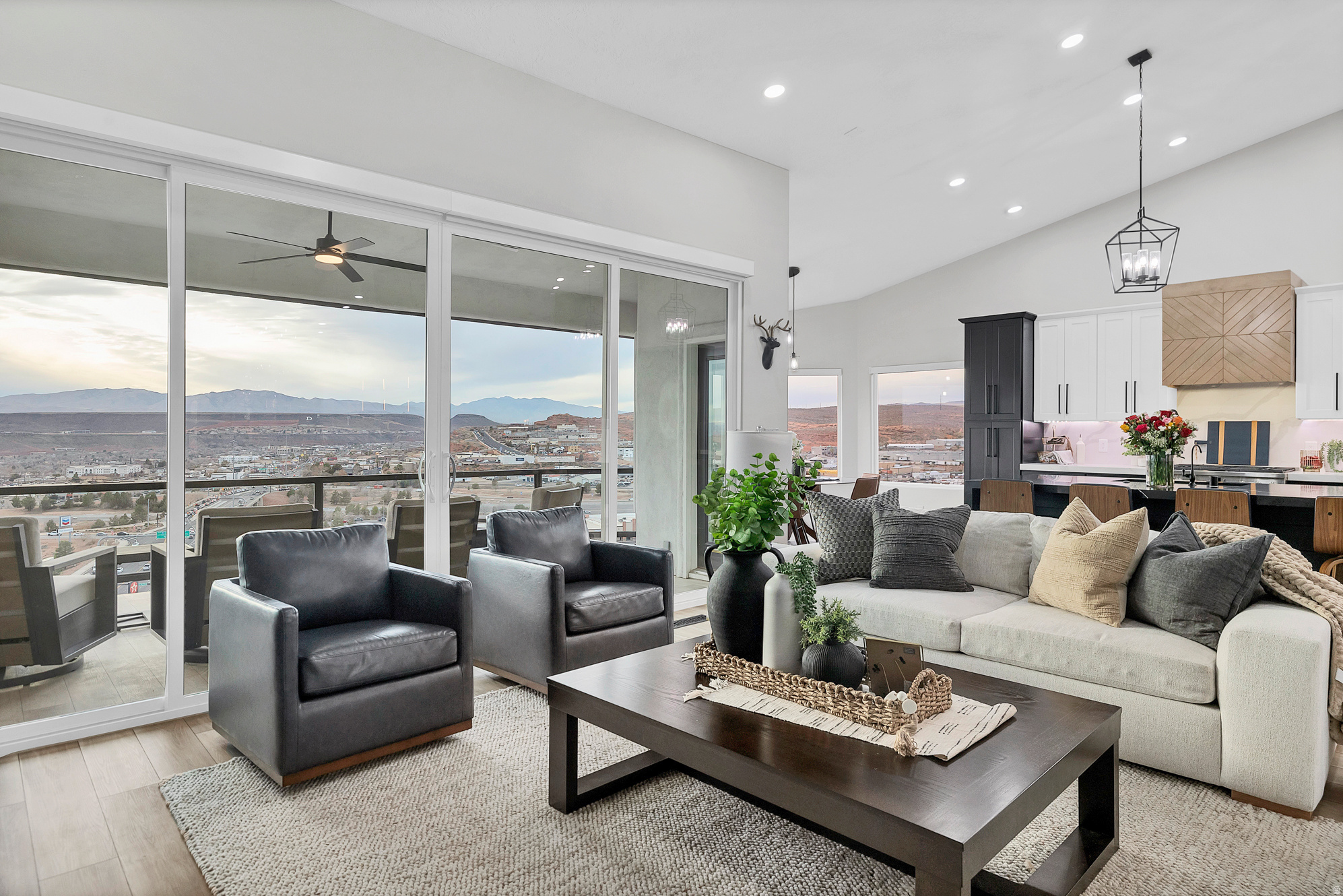 EAST RIDGE 1 - Residential