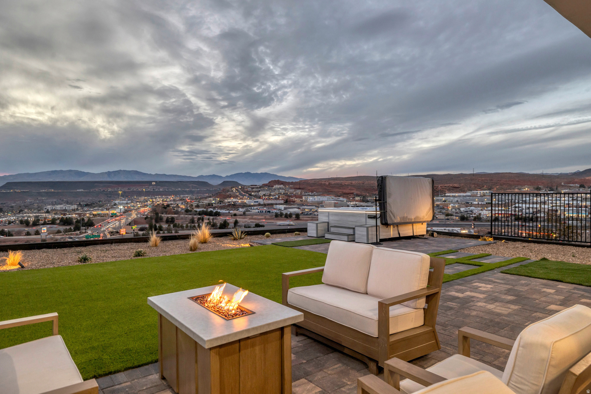 EAST RIDGE 1 - Residential