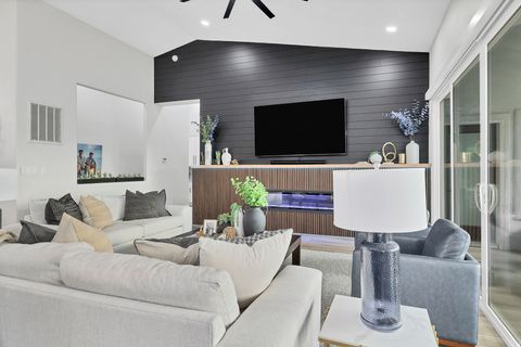 Tiny photo for 149 N EASTRIDGE DR, Saint George, UT 84790 (MLS # 2136401)