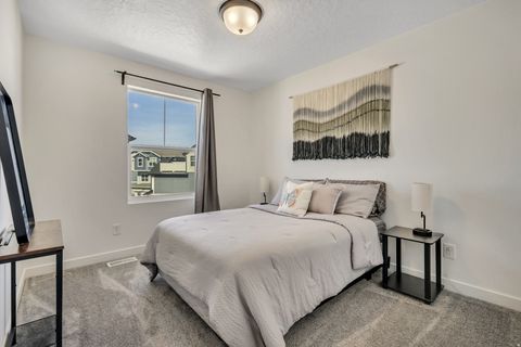 Tiny photo for 156 E POLARIS DR, Saratoga Springs, UT 84045 (MLS # 2148734)