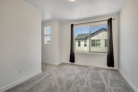 Tiny photo for 156 E POLARIS DR, Saratoga Springs, UT 84045 (MLS # 2148734)