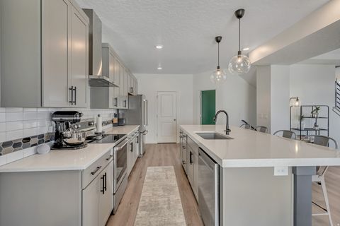 Tiny photo for 156 E POLARIS DR, Saratoga Springs, UT 84045 (MLS # 2148734)