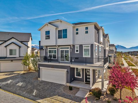 Tiny photo for 156 E POLARIS DR, Saratoga Springs, UT 84045 (MLS # 2148734)