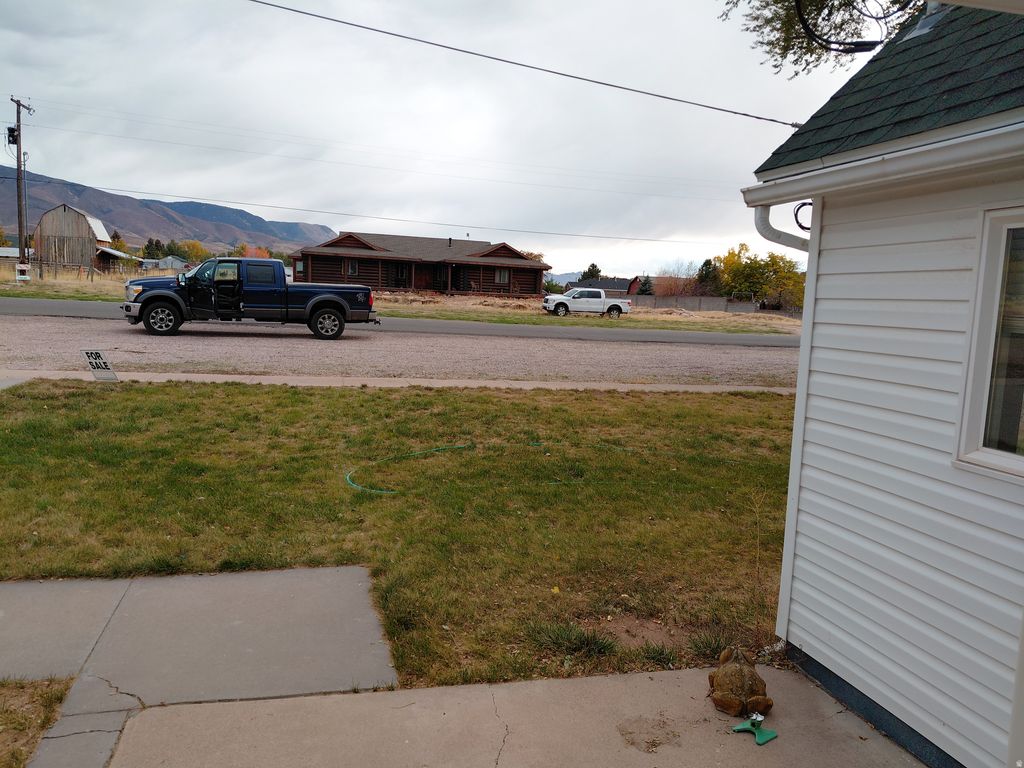 Photo of 260 W 200 S, Fillmore, UT 84631 (MLS # 2141106)