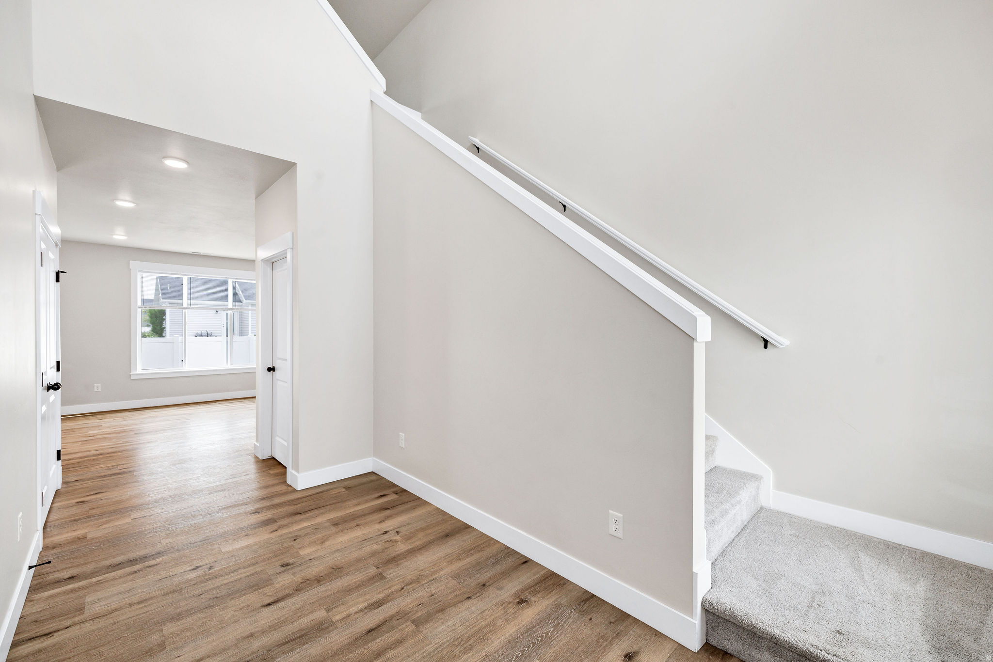 MEADOWBROOKE - Residential