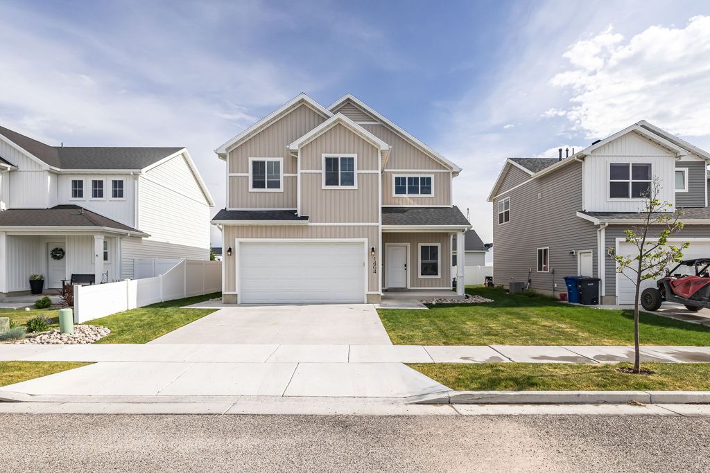 Photo of 1464 W 2055 S, Logan, UT 84339 (MLS # 2158102)