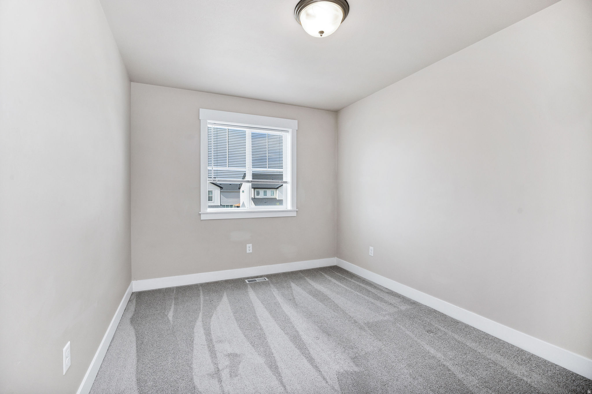 MEADOWBROOKE - Residential