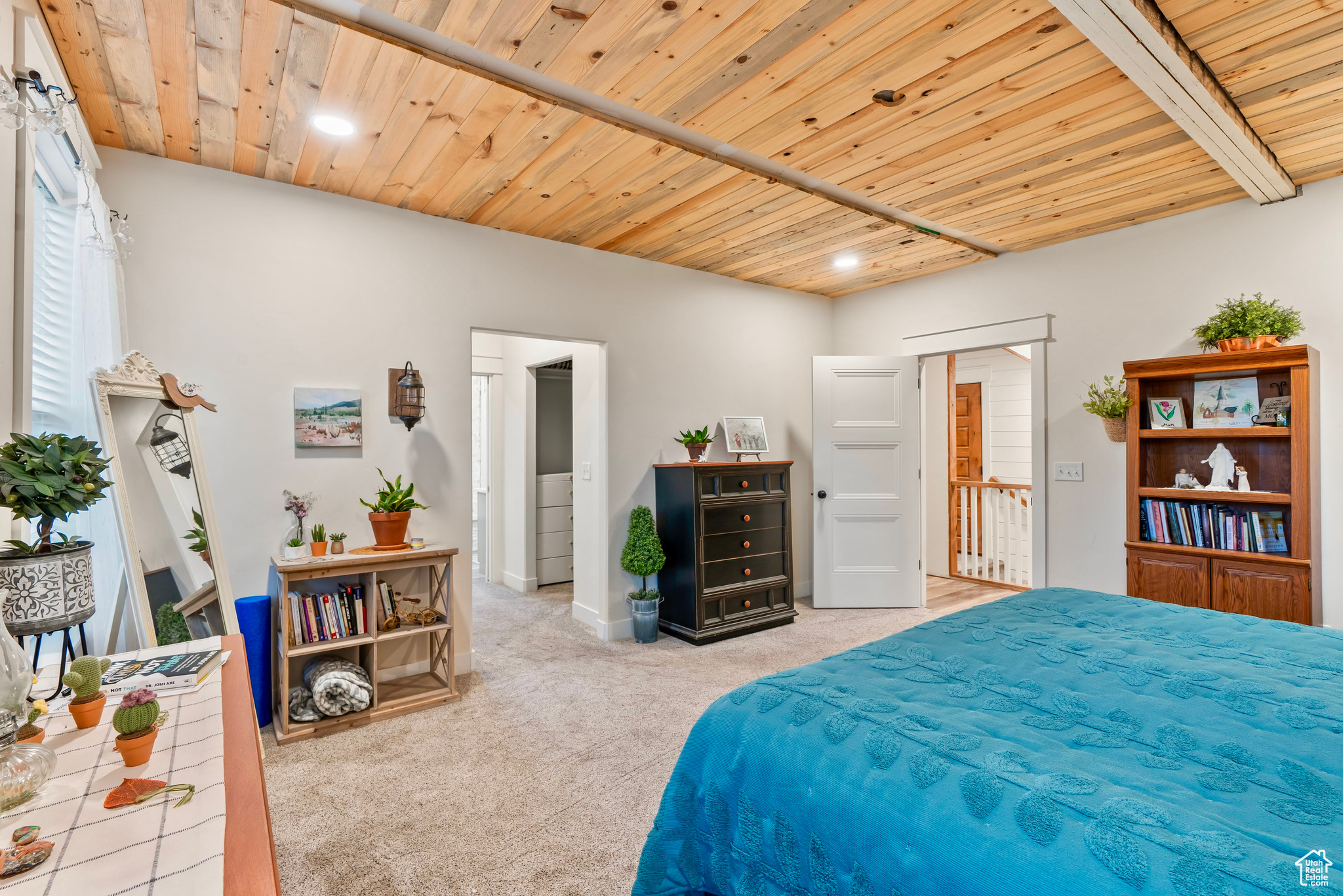 EAGLES LANDING - Residential