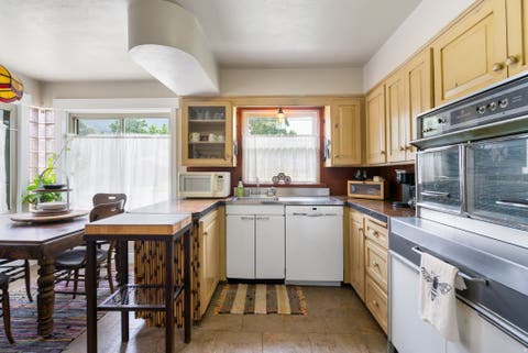 Tiny photo for 615 E MAPLE ST, Mapleton, UT 84664 (MLS # 2175646)