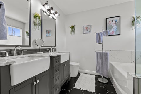Tiny photo for 1295 BRIDGEVIEW DR, Layton, UT 84041 (MLS # 2173210)