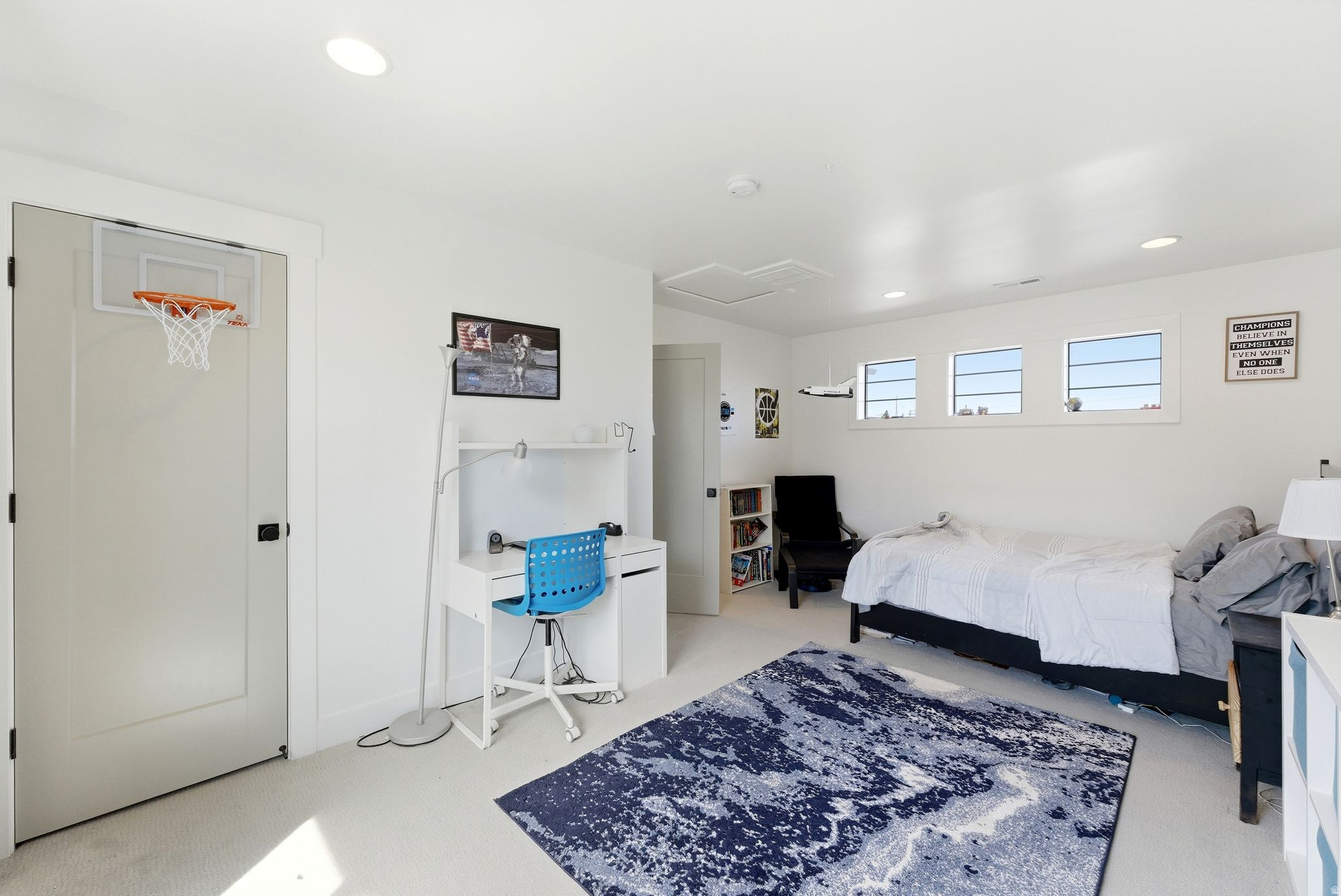 STERLING RIVER - Residential