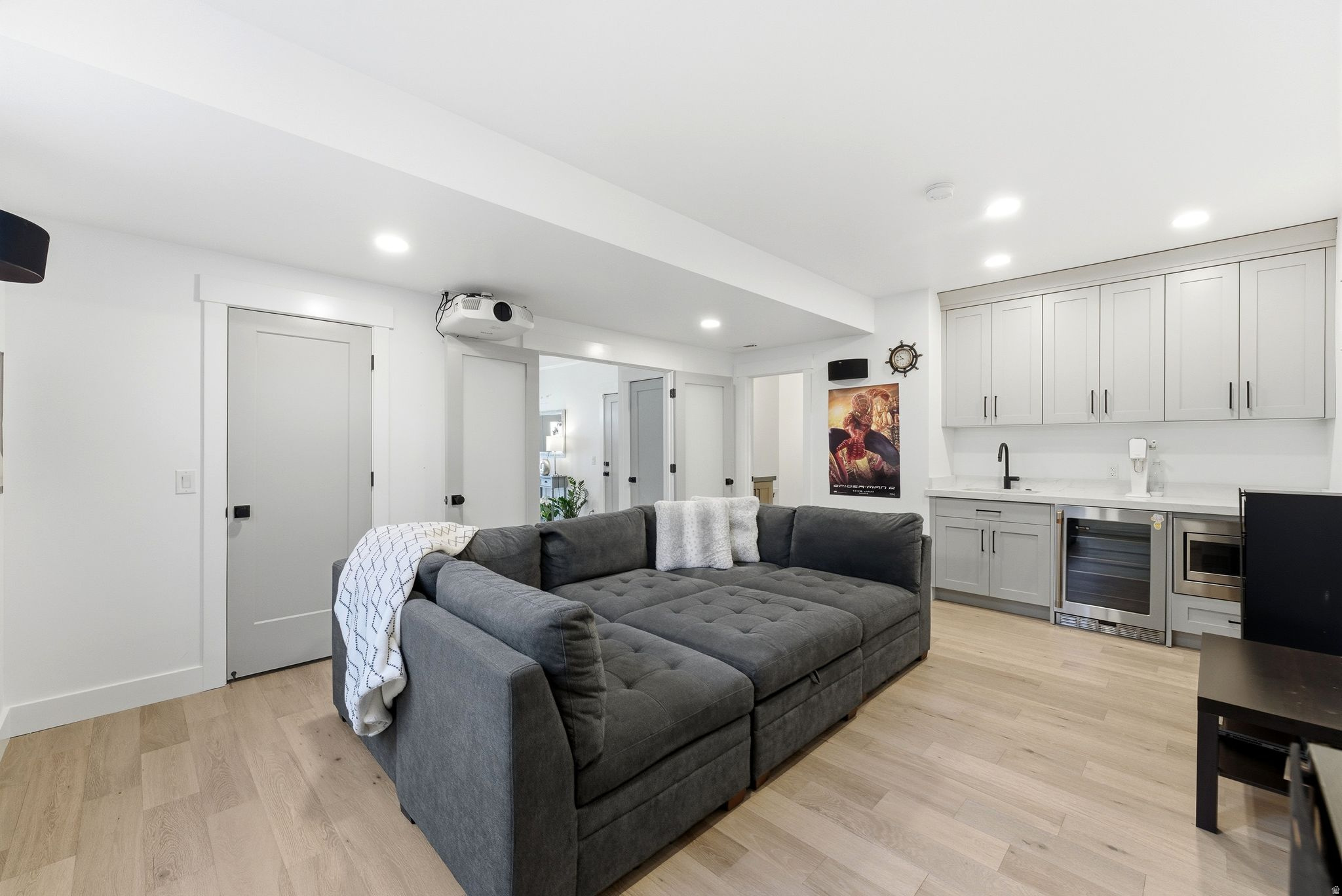 STERLING RIVER - Residential