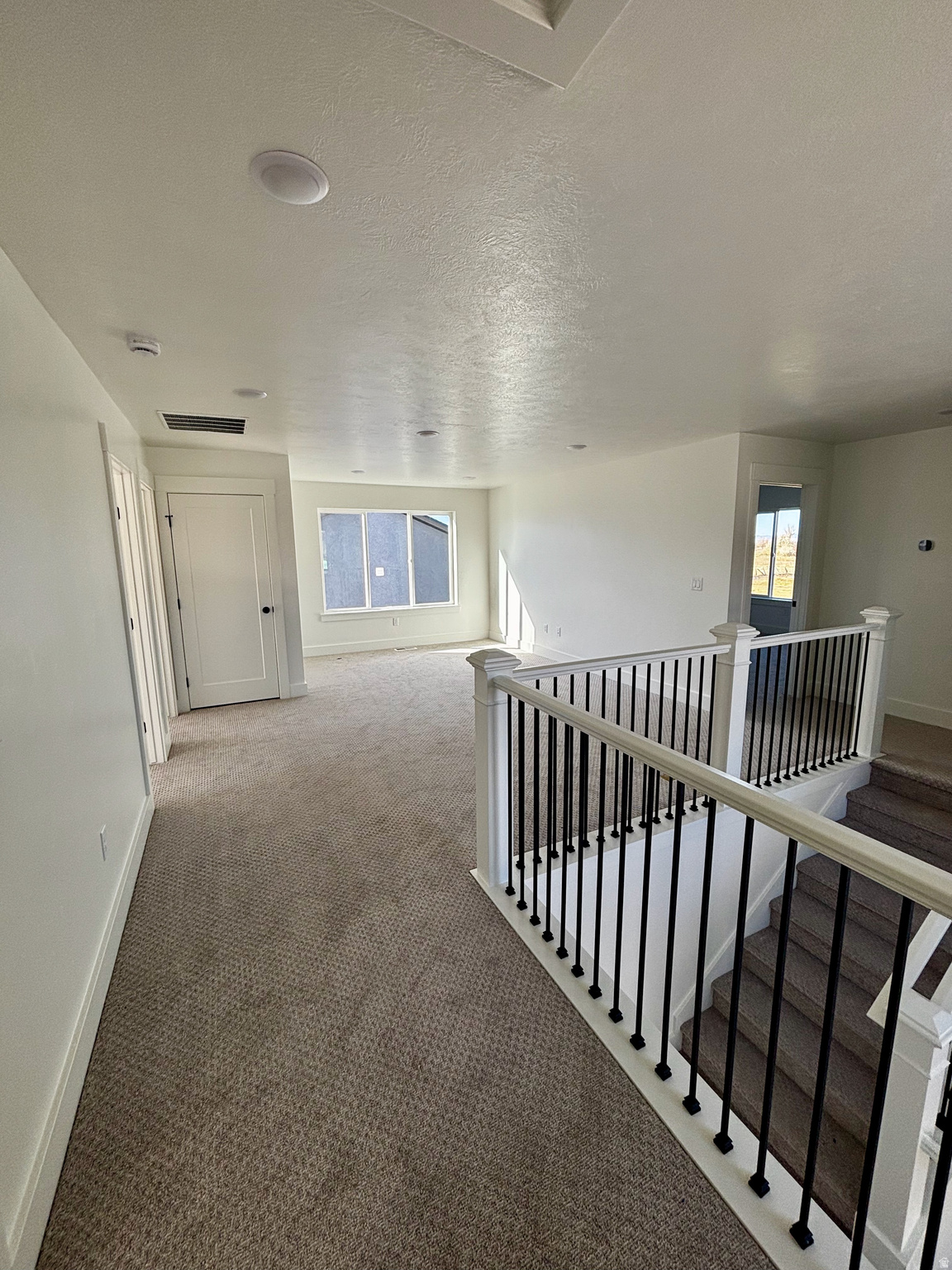 RIVERGATE - Residential