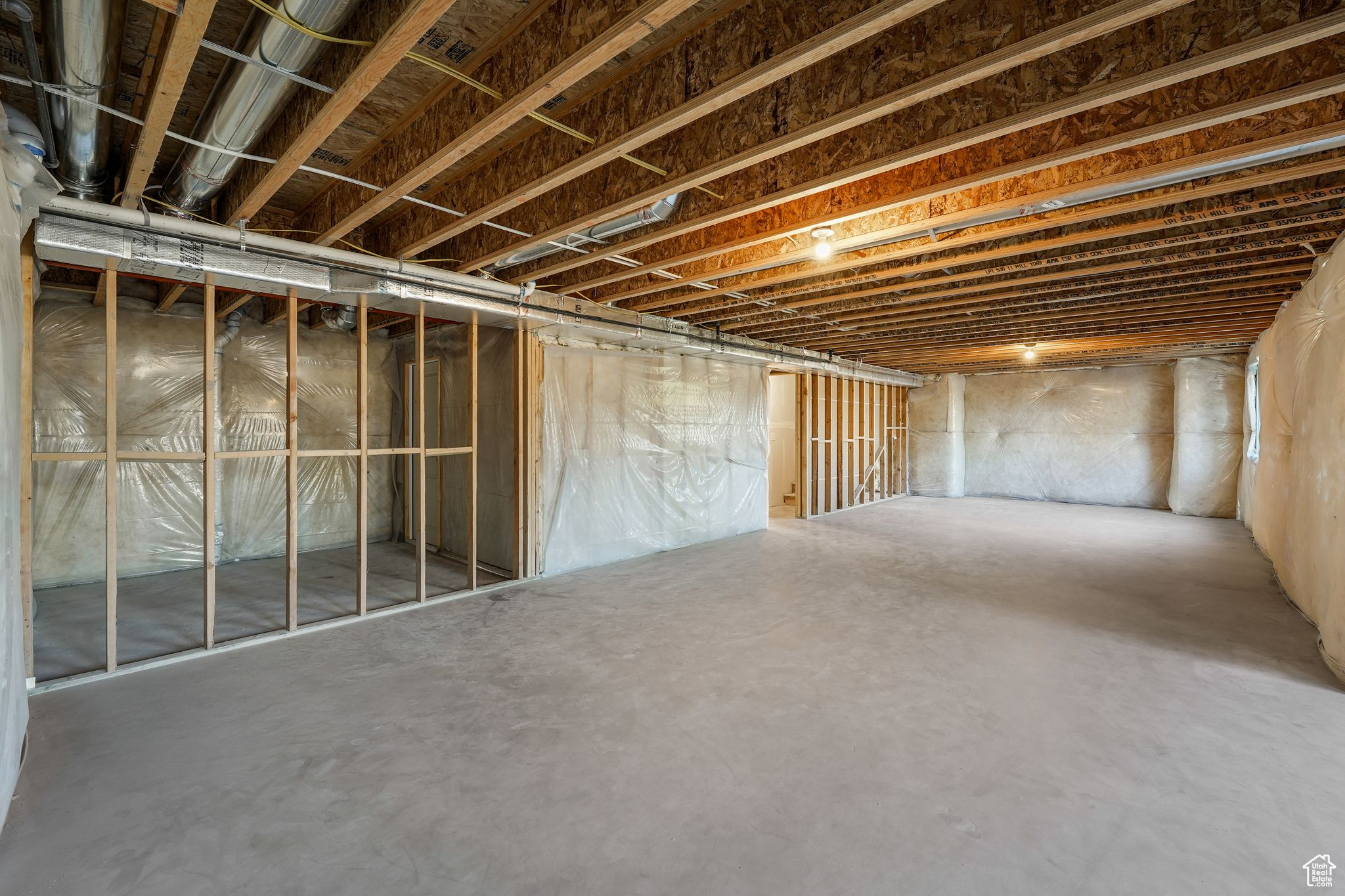 HALLS CROSSING - Residential