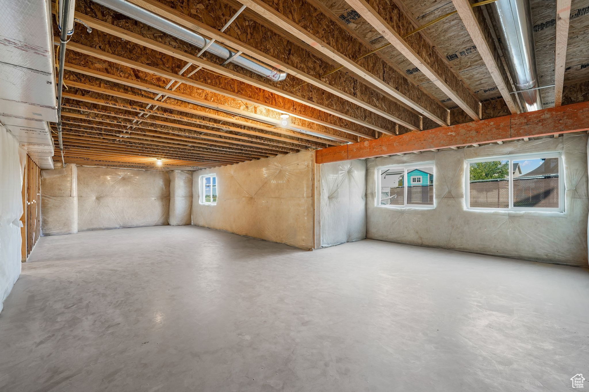 HALLS CROSSING - Residential