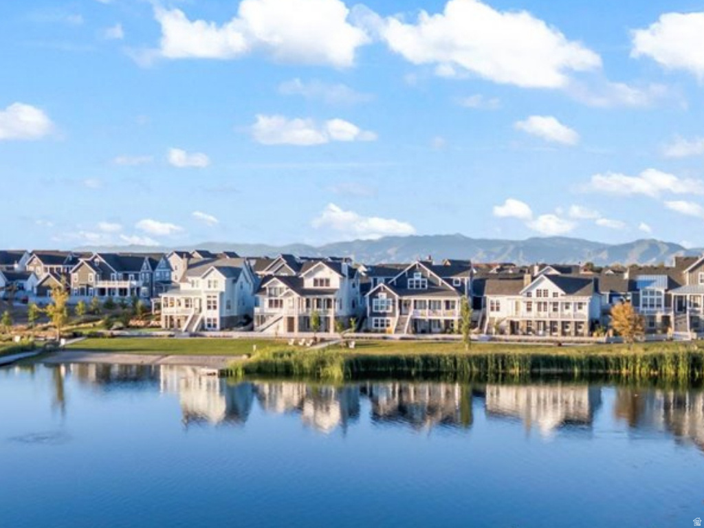 KENNECOTT - Residential