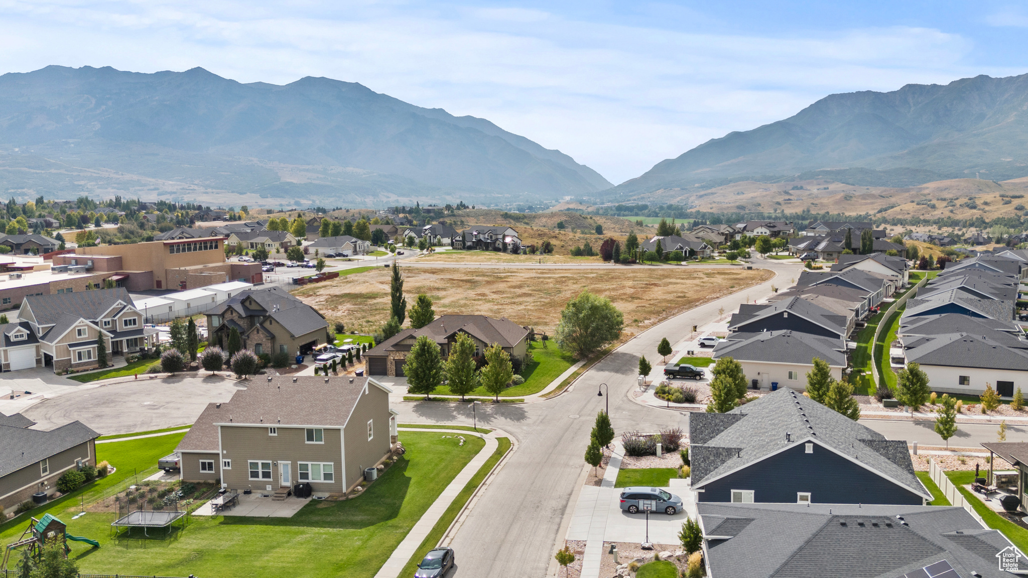 COTTONWOODS - Residential