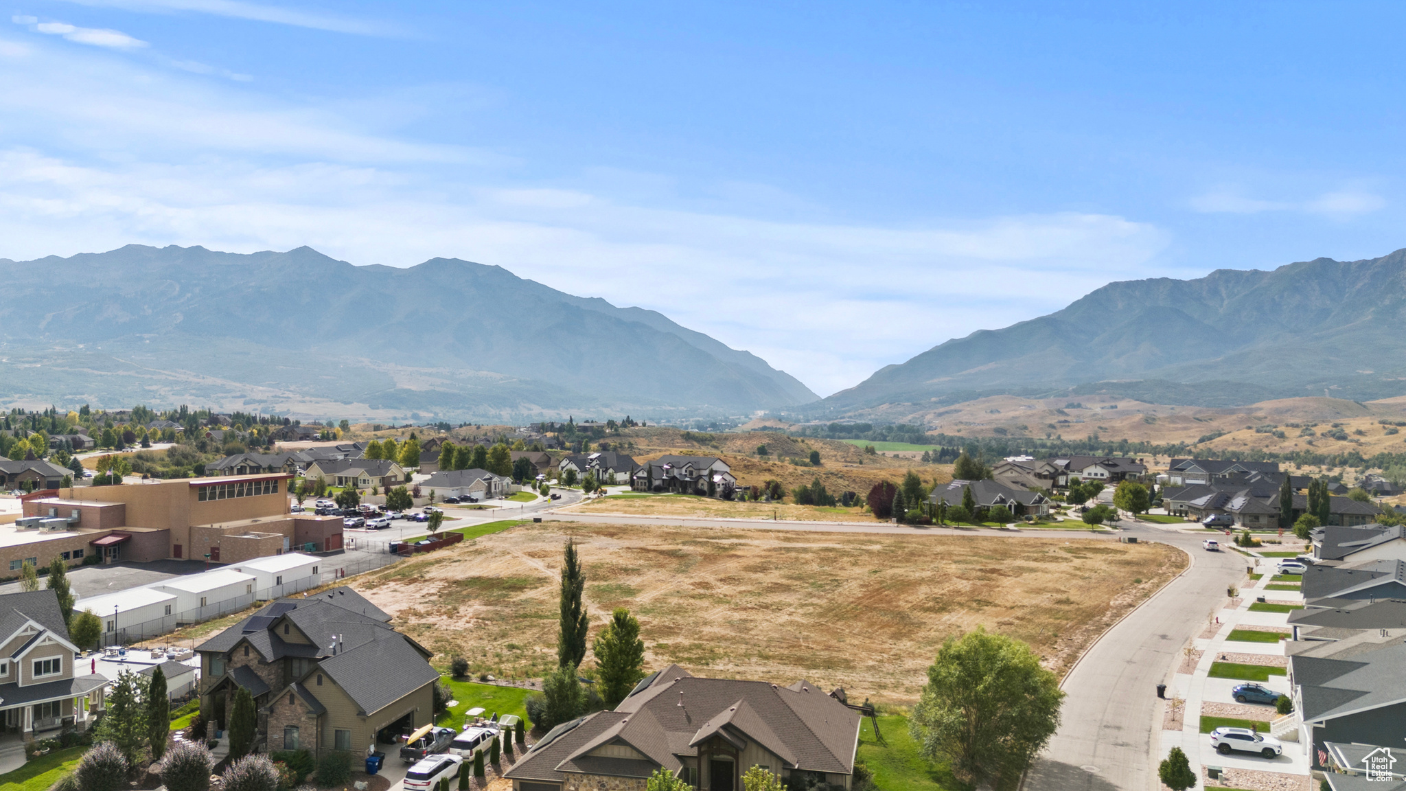 COTTONWOODS - Residential