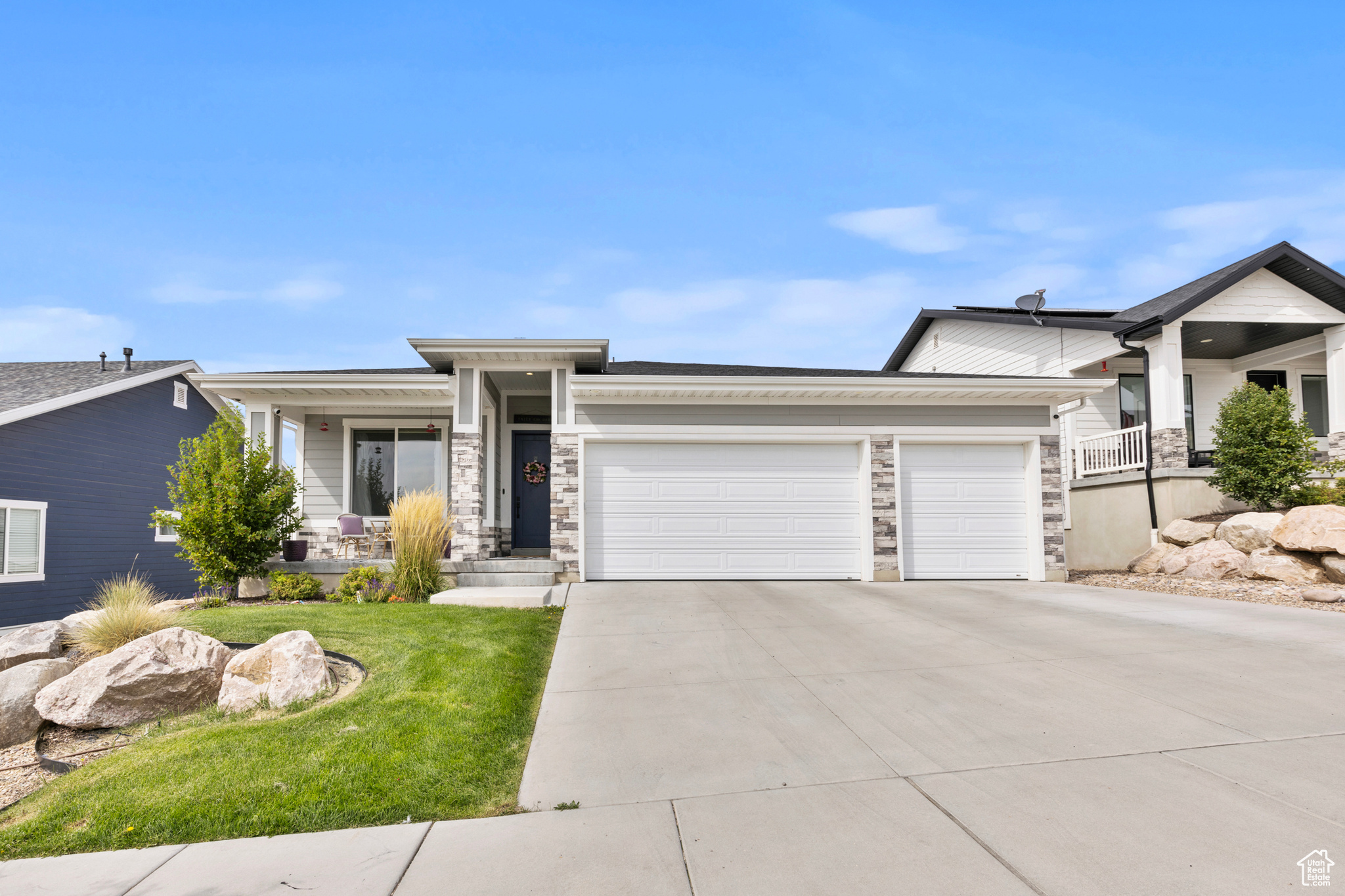 COTTONWOODS - Residential