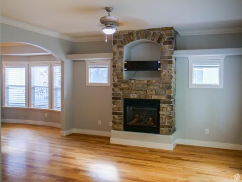Tiny photo for 11381 S SKYLUX AVE W, South Jordan, UT 84095 (MLS # 2115258)