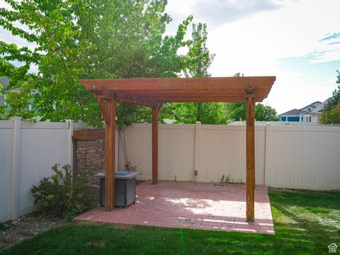 Tiny photo for 11381 S SKYLUX AVE W, South Jordan, UT 84095 (MLS # 2115258)