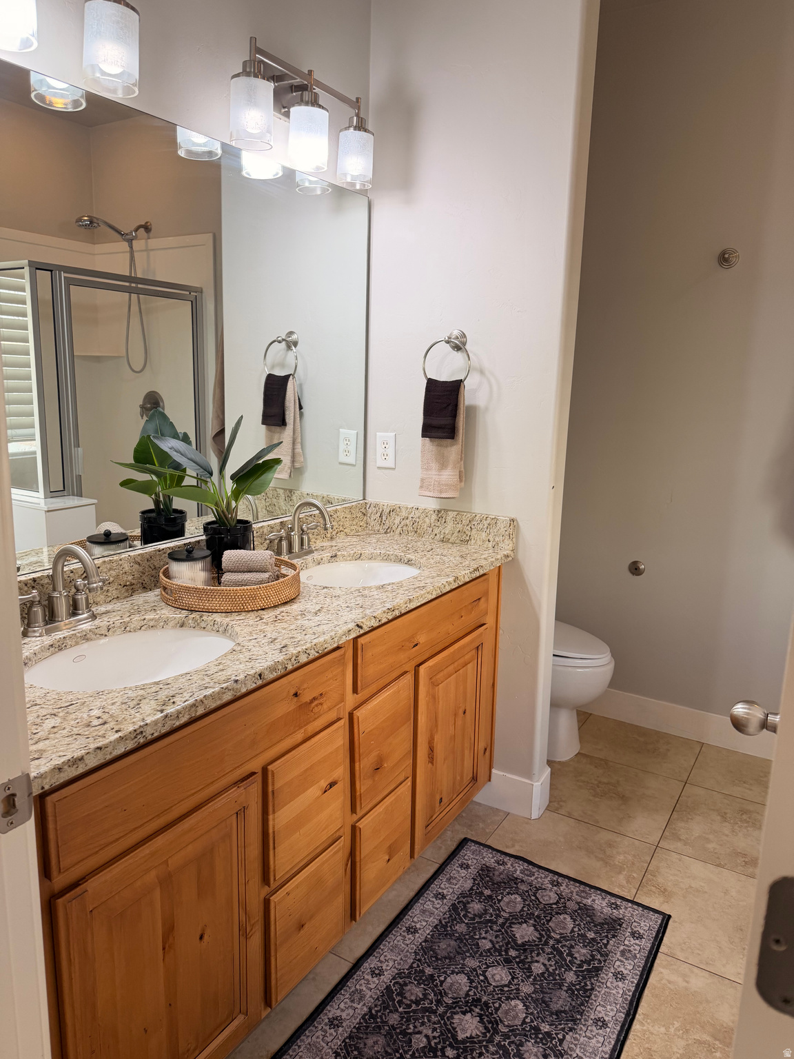 DAYBREAK - Residential