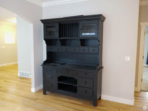 Tiny photo for 11381 S SKYLUX AVE W, South Jordan, UT 84095 (MLS # 2115258)