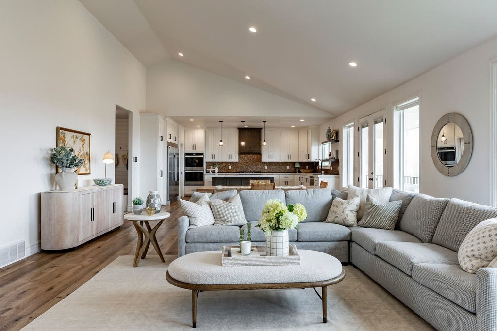 Photo of 2598 S HAWK DR, Spanish Fork, UT 84660 (MLS # 2166272)