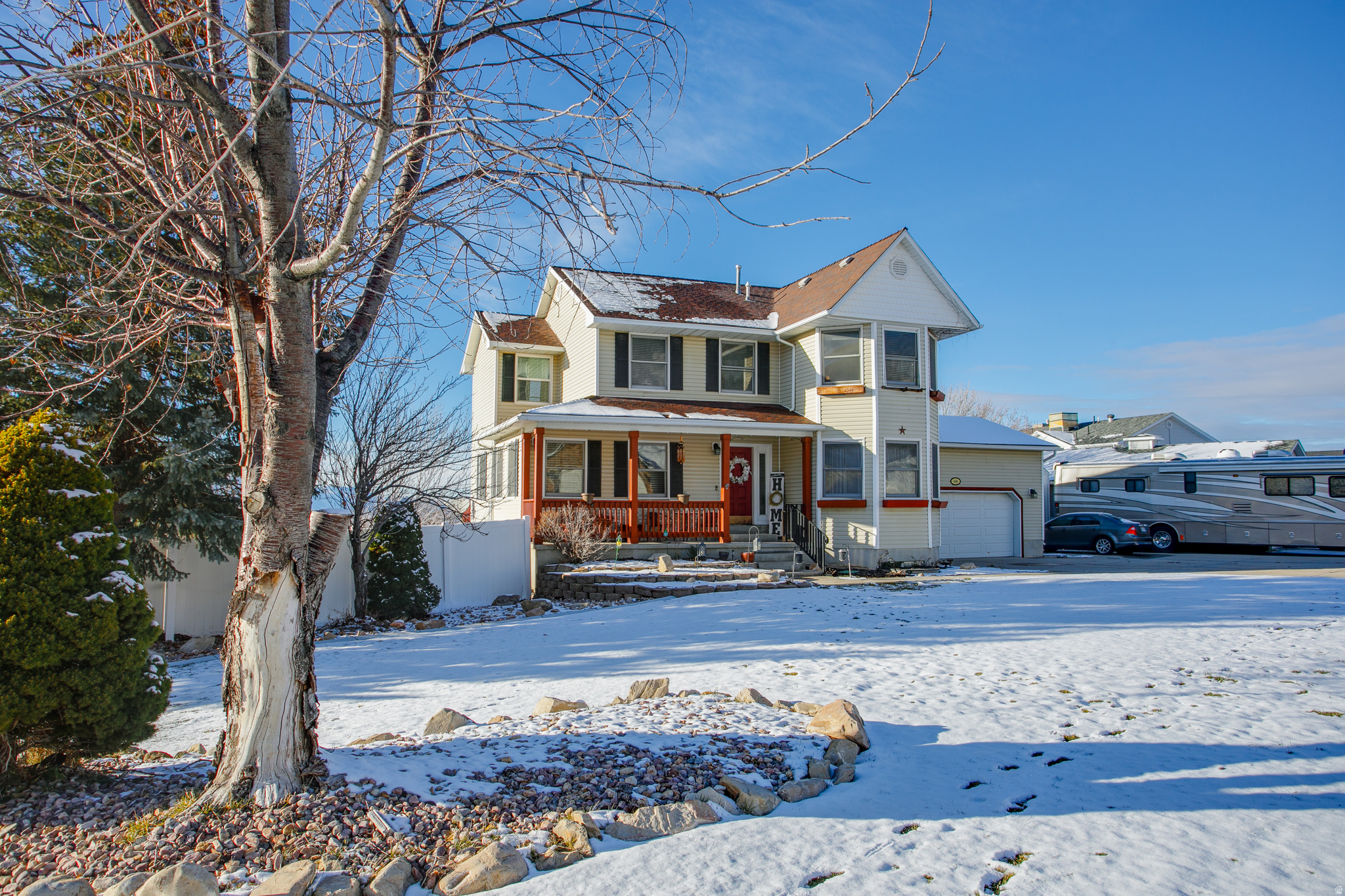 UPLAND TERRACE - Residential