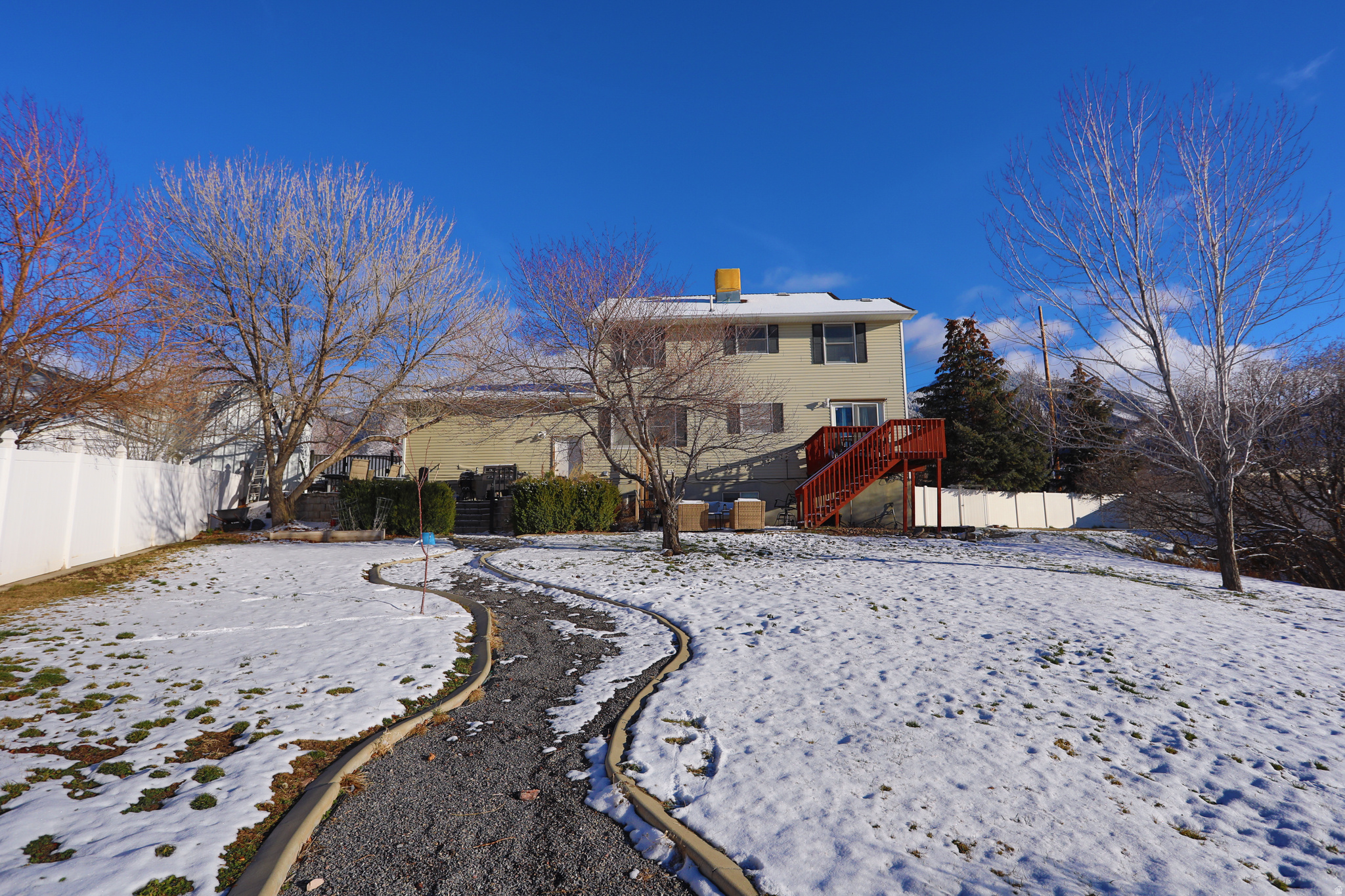 UPLAND TERRACE - Residential