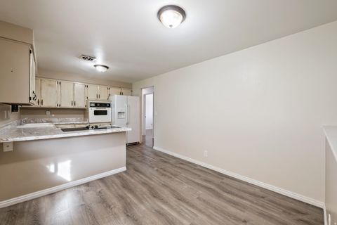 Tiny photo for 475 GROVE DR, Alpine, UT 84004 (MLS # 2122882)