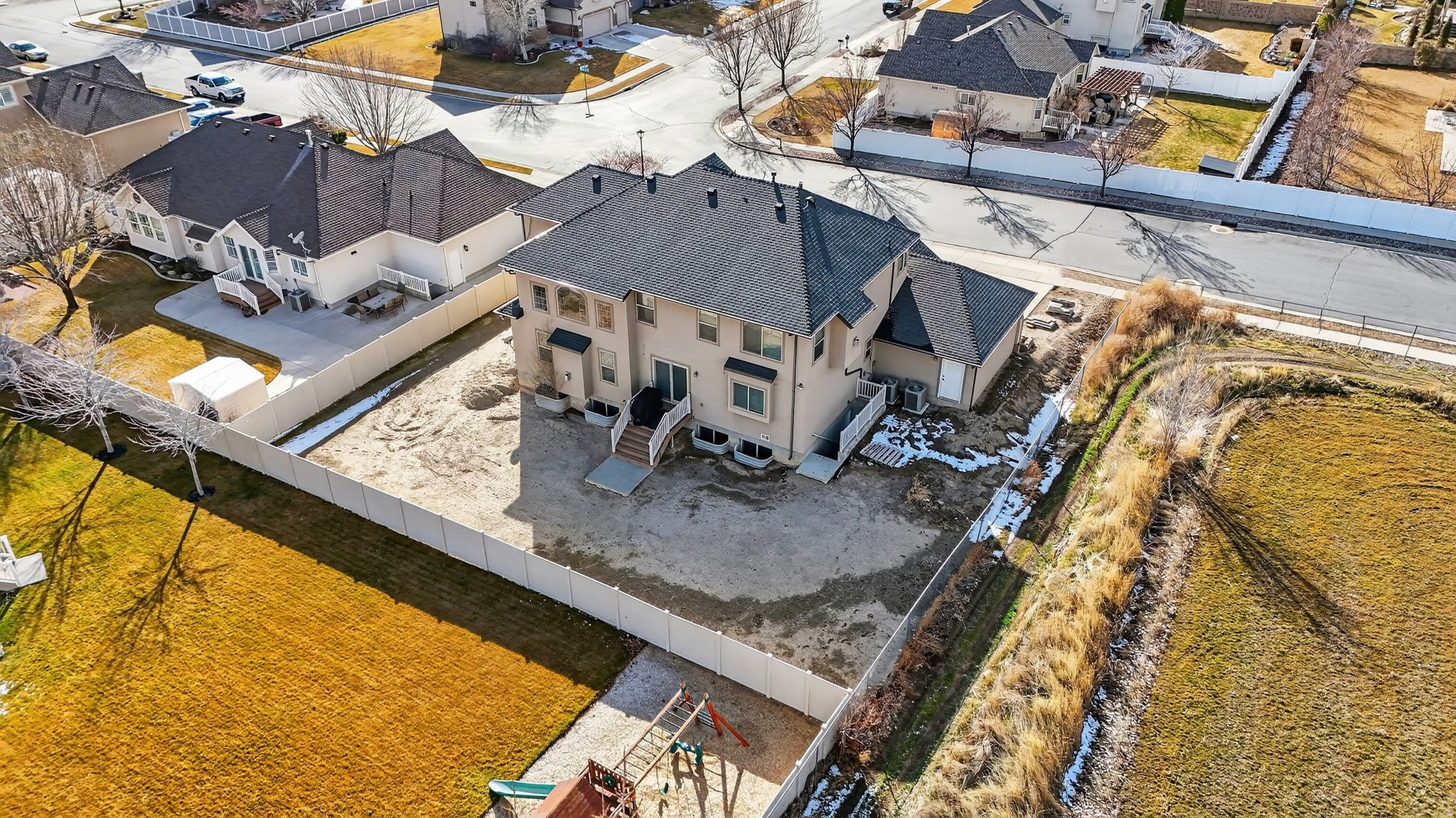 HUNTERS GROVE - Residential