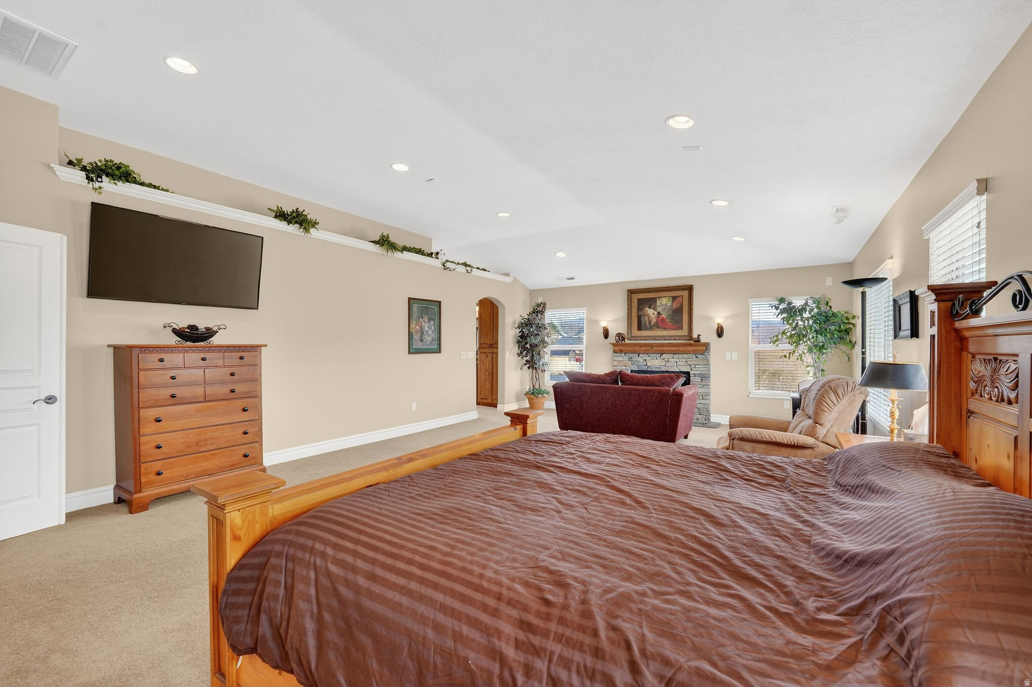 HUNTERS GROVE - Residential